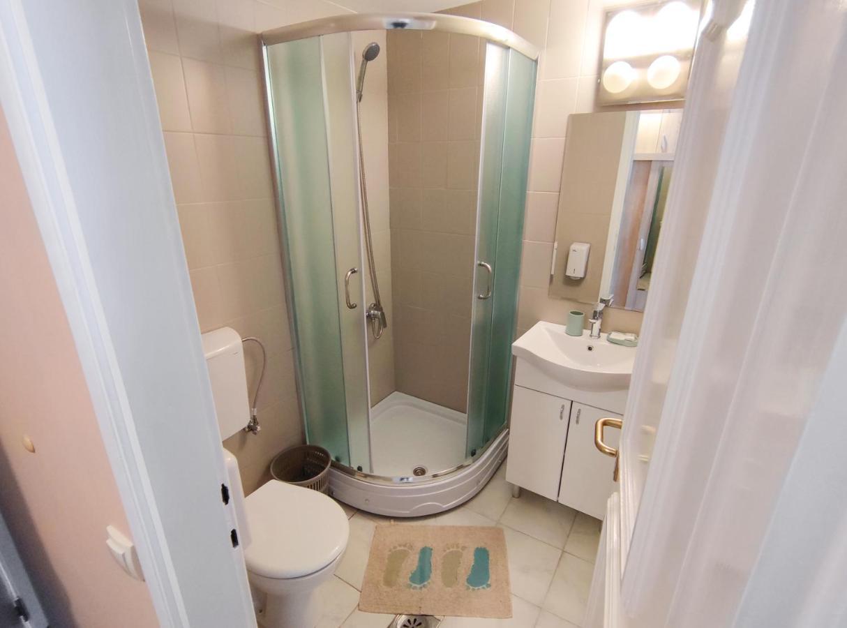 Hotel Marina Oasa Grocka エクステリア 写真