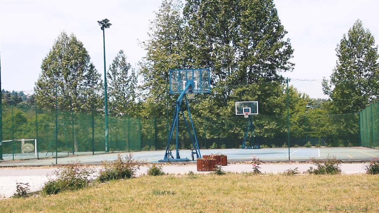 Hotel Marina Oasa Grocka エクステリア 写真