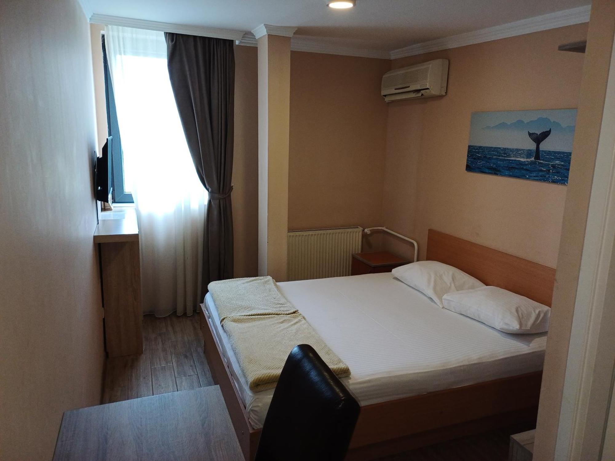 Hotel Marina Oasa Grocka エクステリア 写真